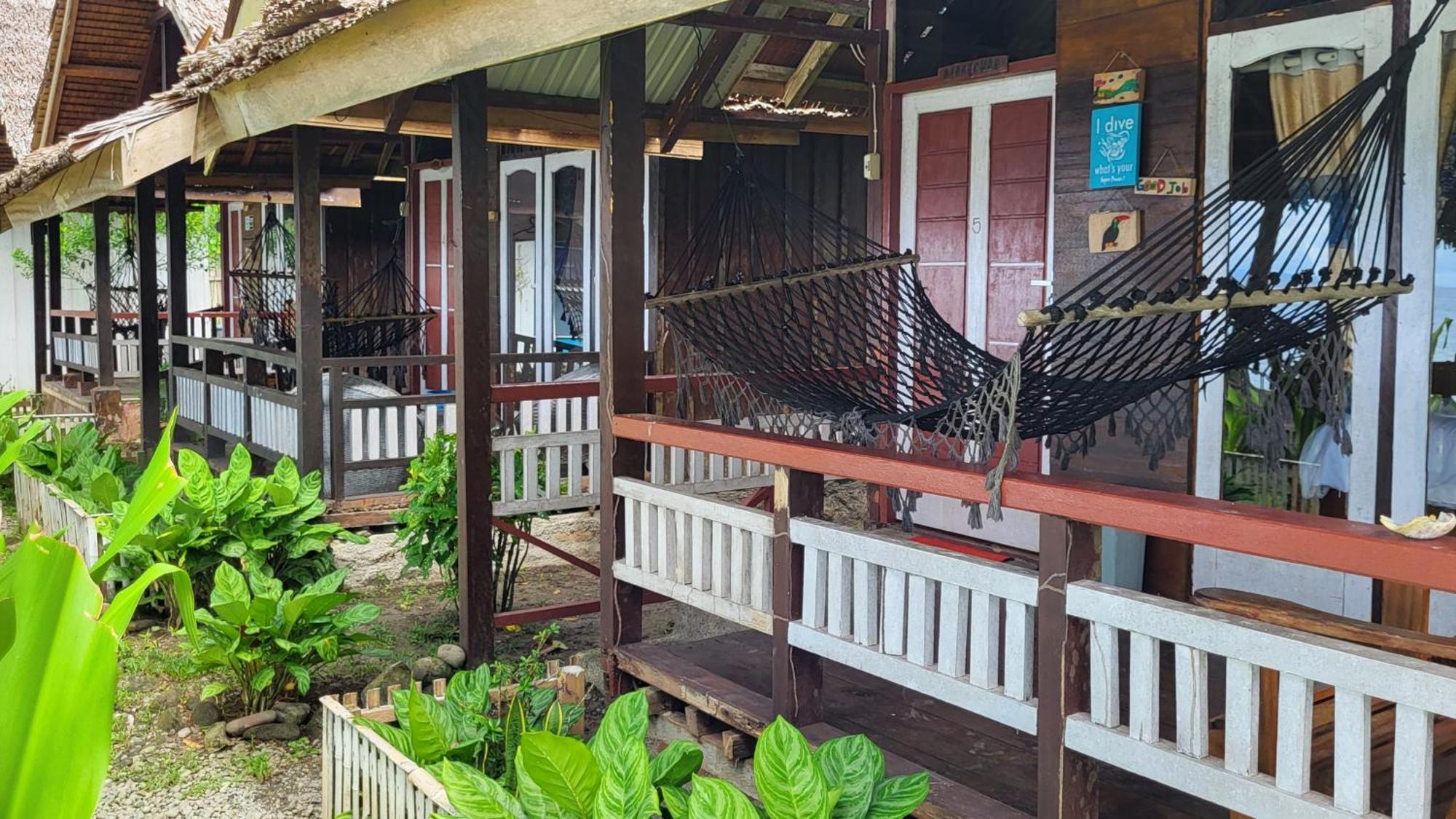 Pristine Paradise Dive Resort - Togean Islands, Una Una Pulau Unauna Экстерьер фото